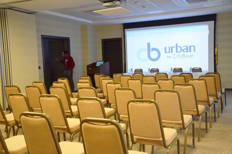 Urban By Cityblue Kampala Bagian luar foto